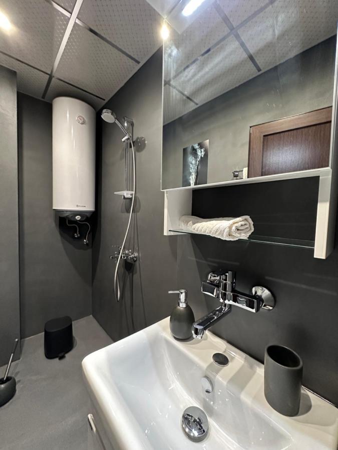 Елегантен Двустаен Апартамент Four Seasons Burgas Exteriör bild